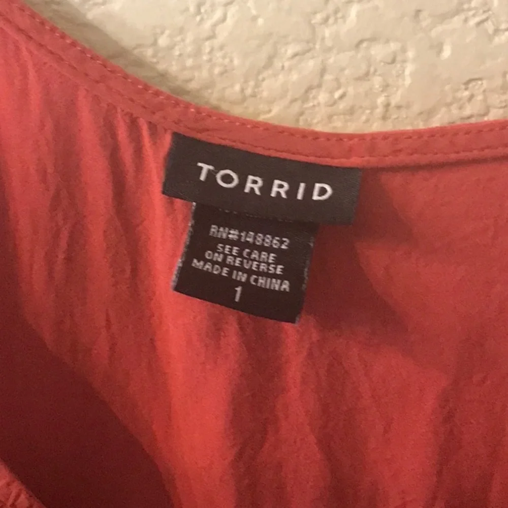 Torrid Embroidered Tank 1X - Picture 3 of 3